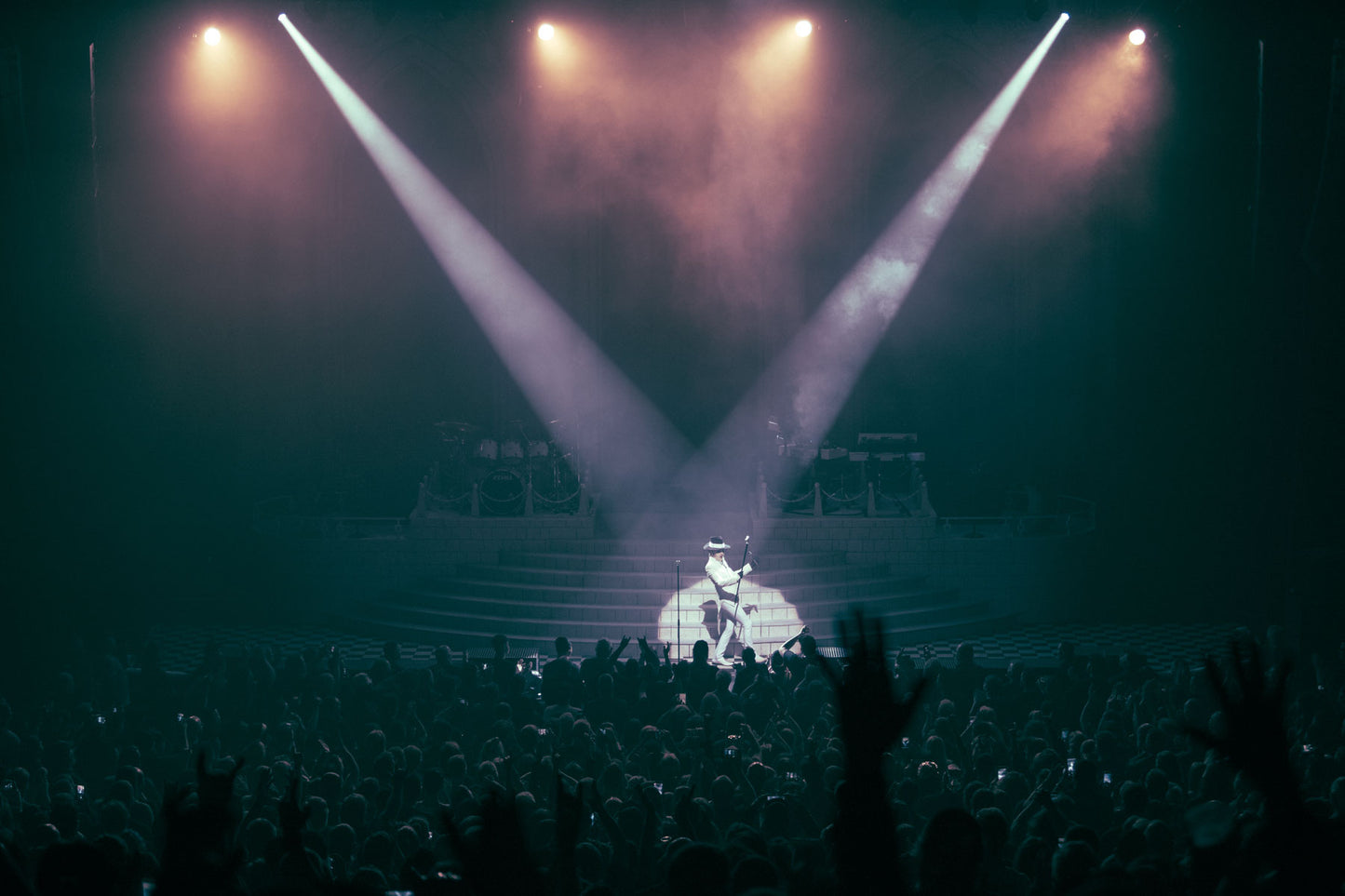 Cardinal Copia - White Suit LIVE!