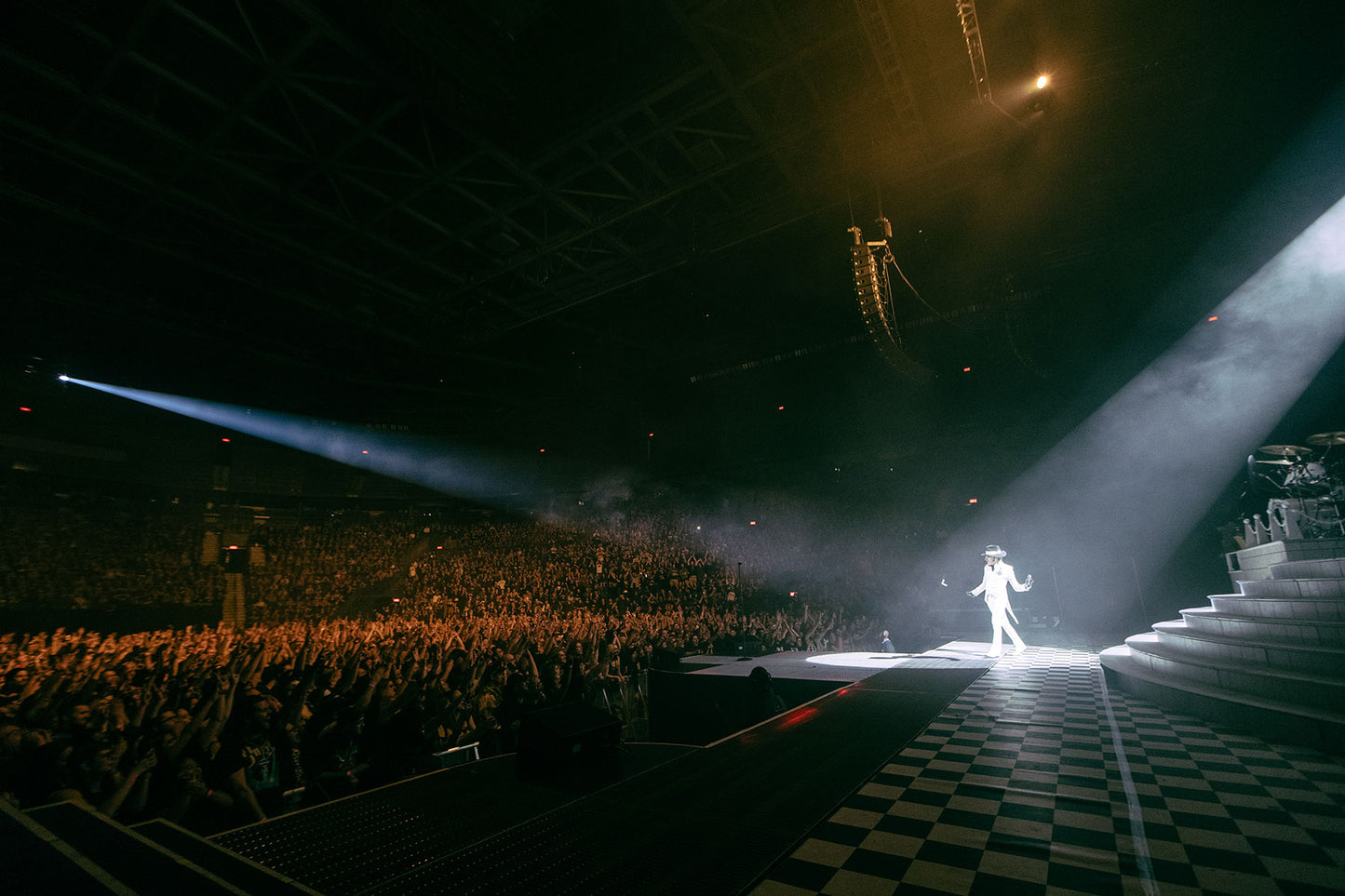 Cardinal Copia - White Suit LIVE!